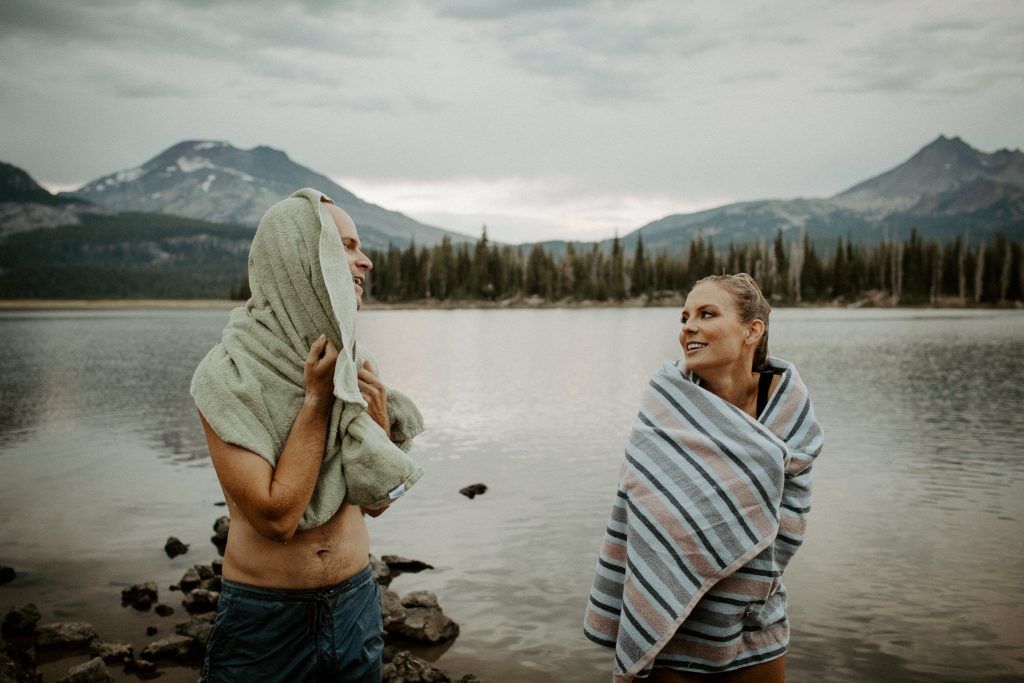Bend Oregon Elopement Photographers