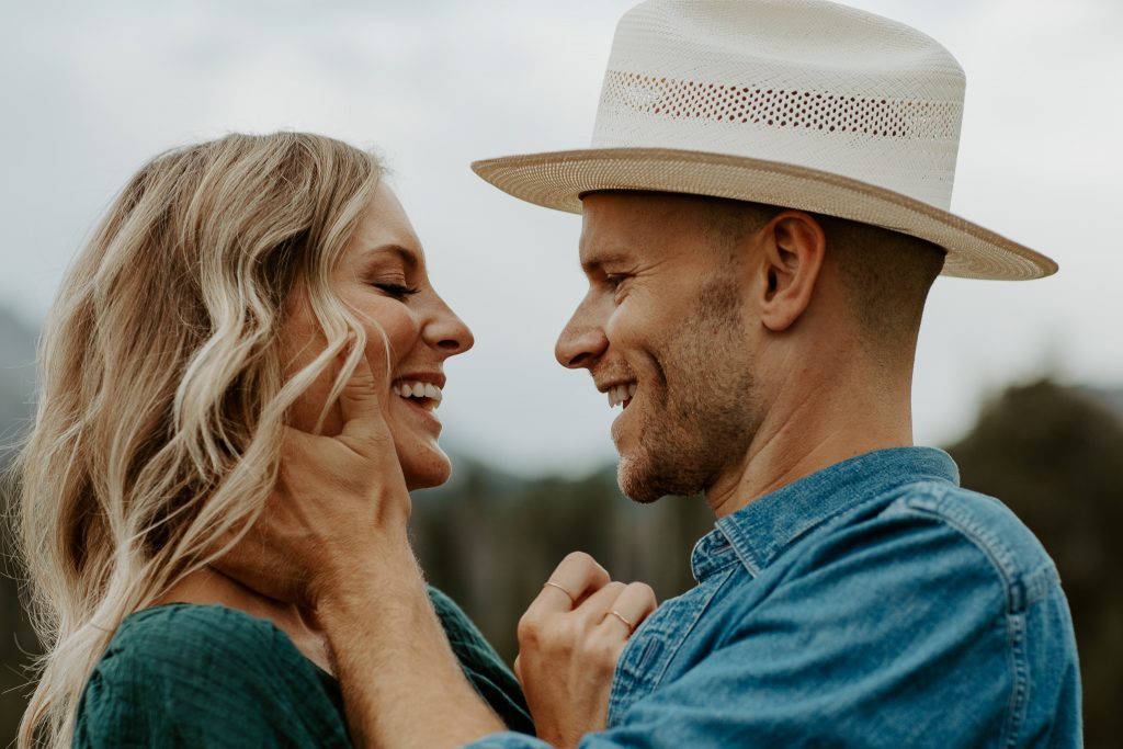 Bend Oregon Elopement Photographers