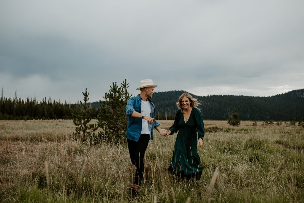 Bend Oregon Elopement Photographers